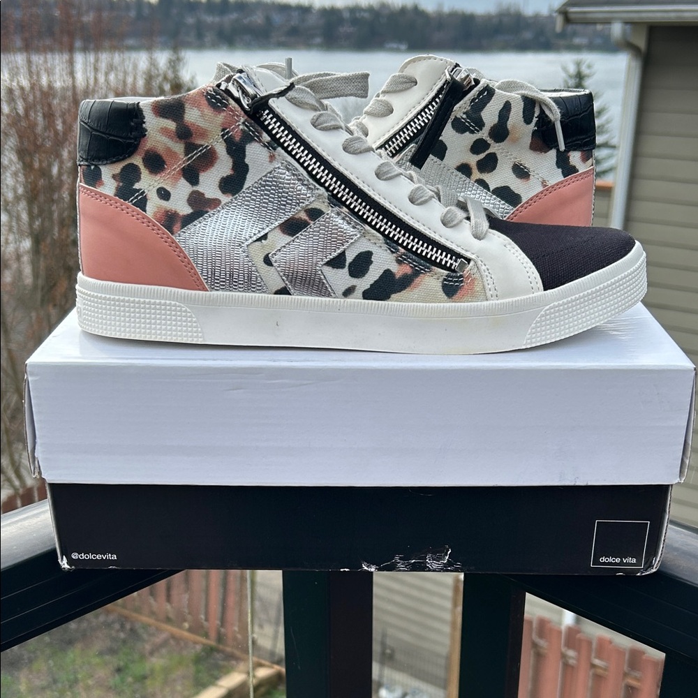 Dolce Vita Women's Leopard and Pink Sneakers